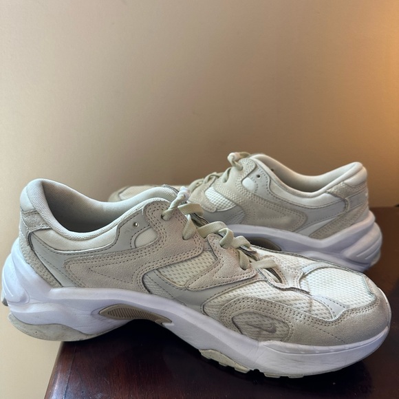 Nike AL8 Sneakers - Picture 7 of 9